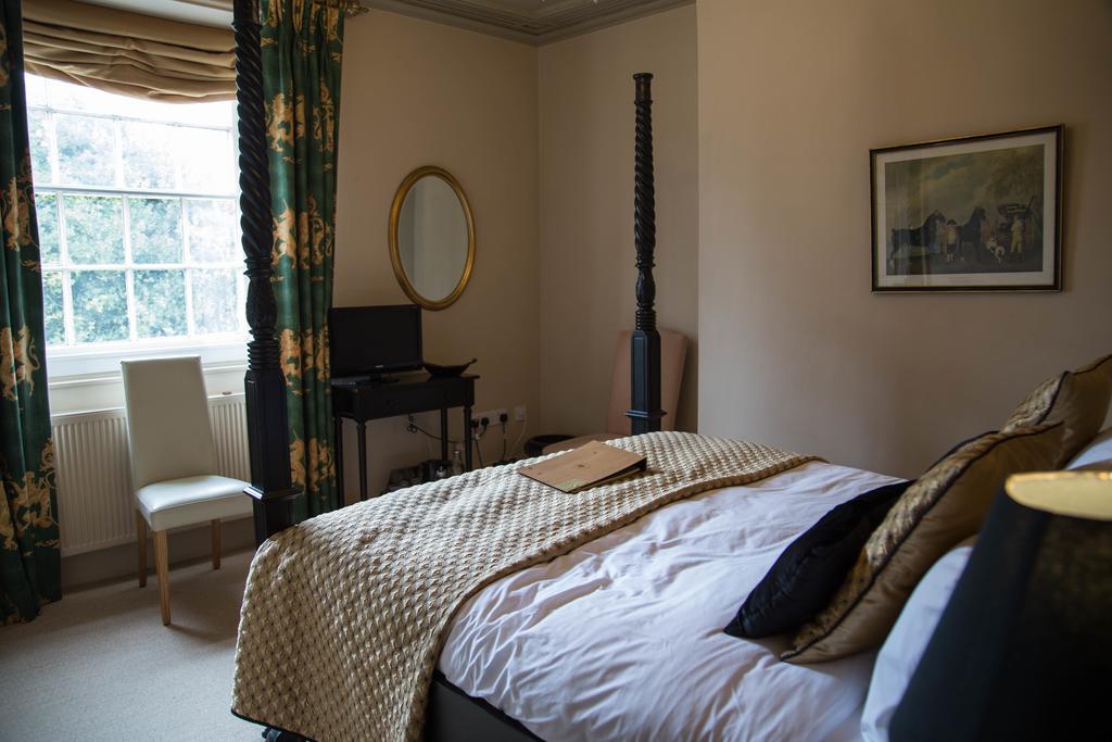 The Seagrave Arms Hotell Weston Subedge Rom bilde