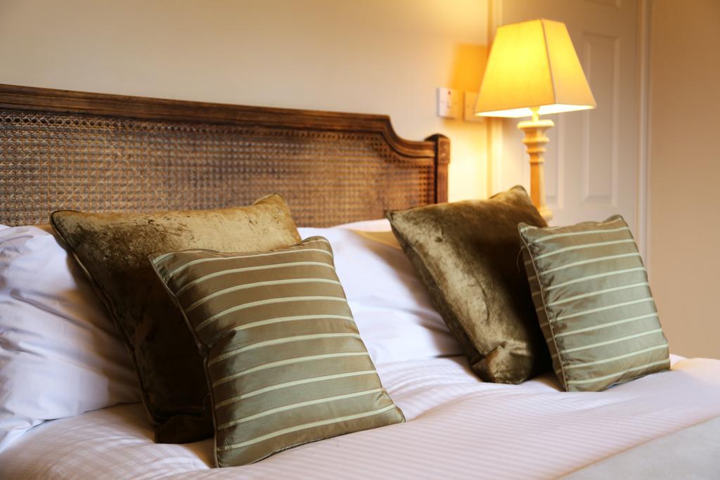 The Seagrave Arms Hotell Weston Subedge Rom bilde